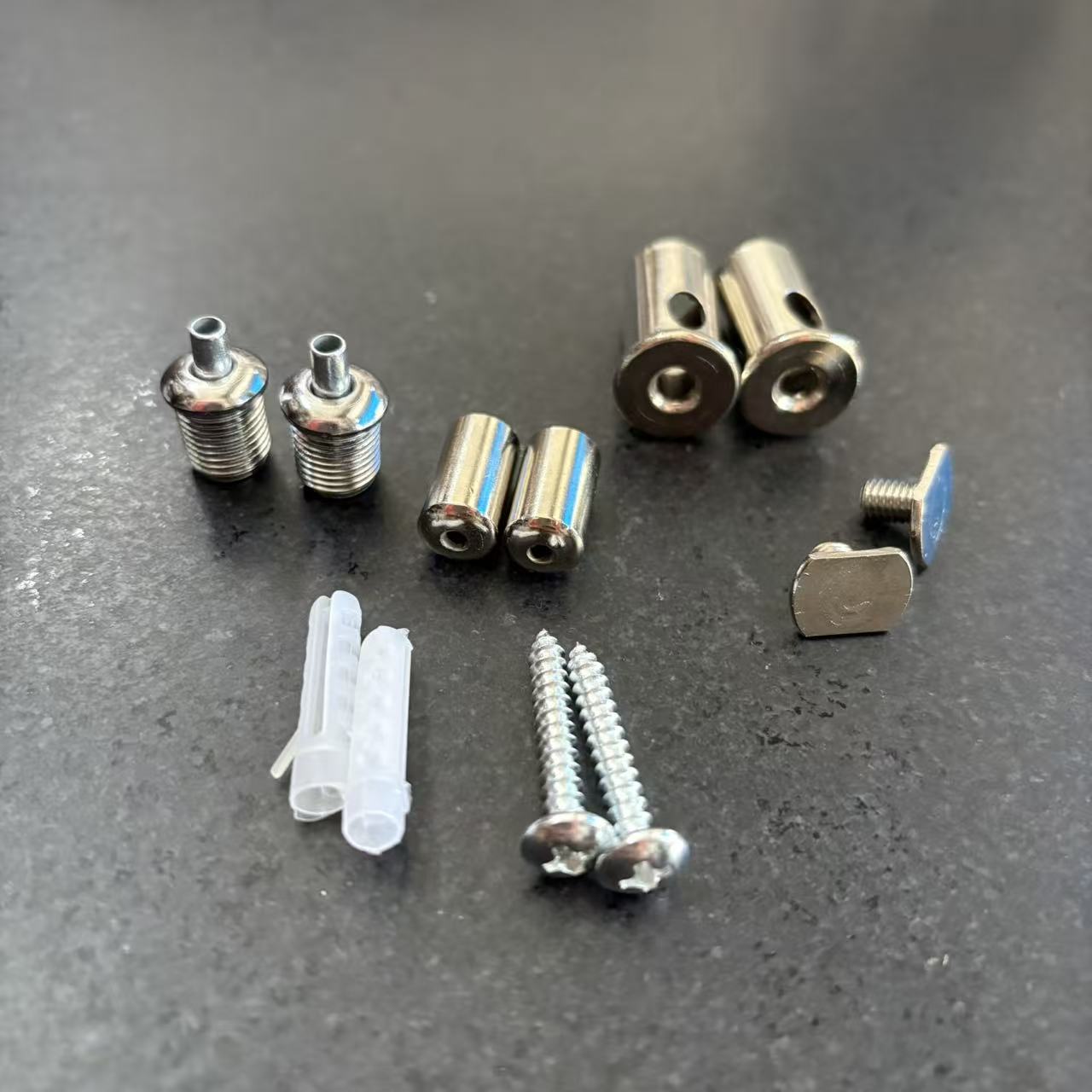 Lámpara de oficina al por mayor lámpara de cable de acero bloqueador de línea lámpara de línea accesorios de lámpara de lámpara de lámpara de aluminio ranura de lámpara de cable de suspensión