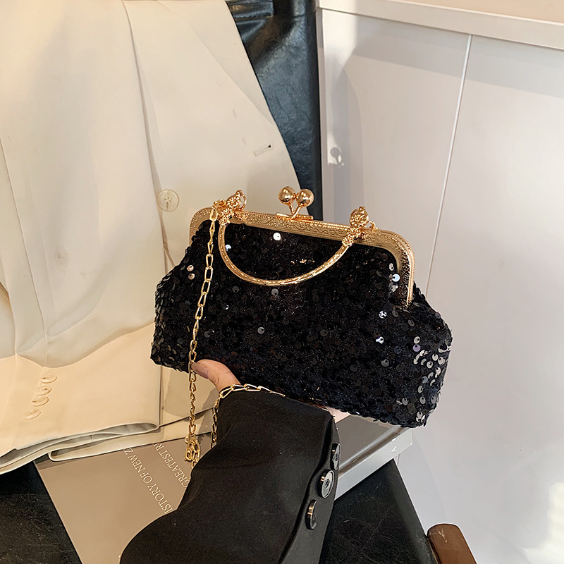 Bolsos de conchas de sequillas 2024 invierno nuevo estilo de moda brillante bolso de mano de celebridad estilo extranjero elegante mochila de hombro