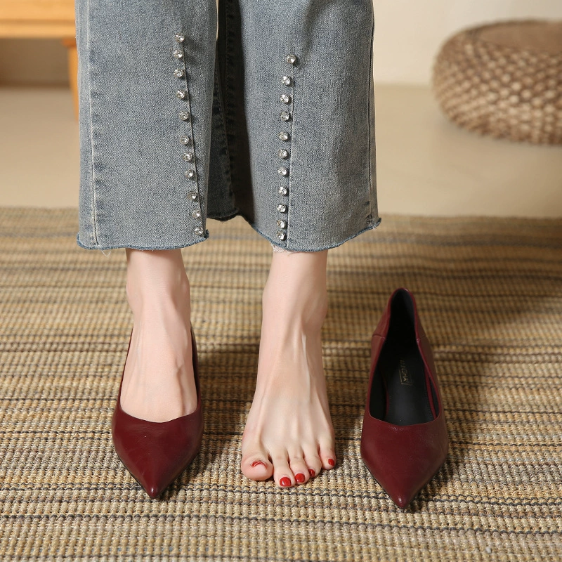 (Кросс-граничная торговля), нескользящая обувь заостренный нос для кожаной обуви на каблуке, мягкая подошва, стиль высокого качества