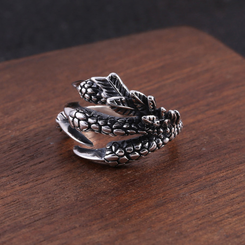 Trendy brand design ring, retro distressed eagle claw ring, men's and women's classic fashion couple's fingertip jewelry