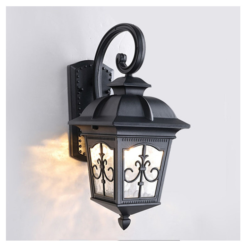 European style gardens villa Vestibule Wall Light column Wall lamp rural Homestay outdoors Retro Wall lamp Arbor a chandelier