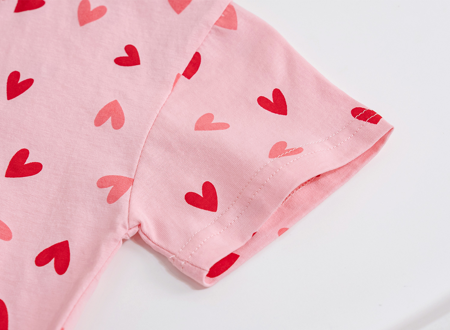 Regular Fit Fit Type Simple Style Heart Shape Cotton T-shirts & Blouses