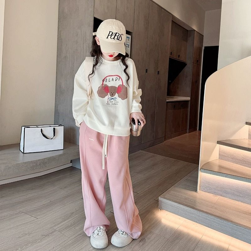 Traje para niñas Otoño 2024 Nuevo suéter de moda de primavera y otoño de dos piezas Pantalones anchos de estilo occidental Ropa de otoño para niños de mediana edad