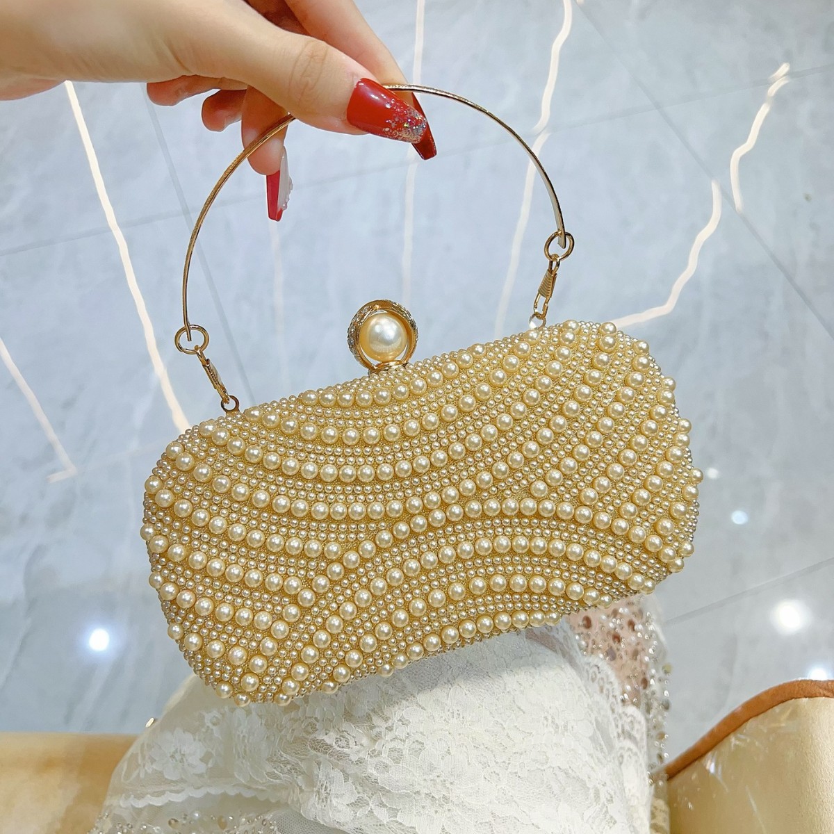 Elegante borsa da sera con perle da donna per feste e eventi_voghion.com