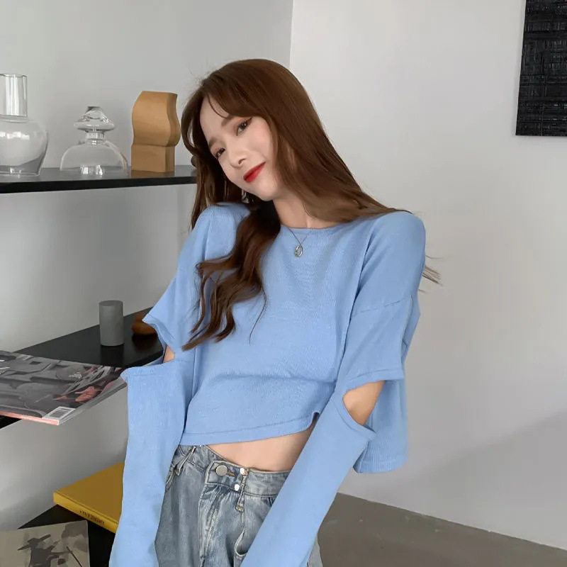 Different colors of Long Sleeve T-shirt