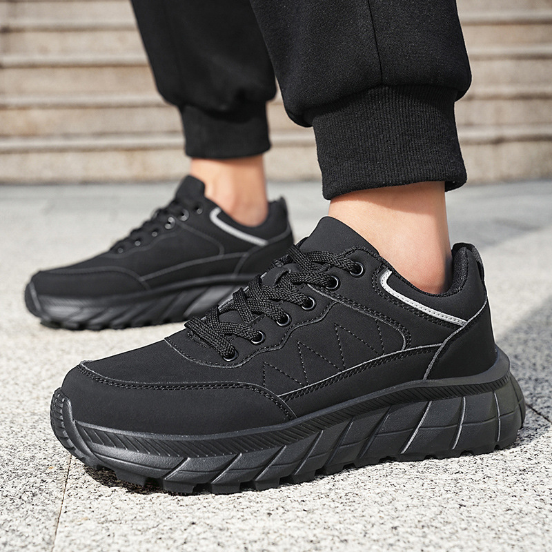 Otoño y invierno al aire libre zapatos de cuero de hombre con suela gruesa amortiguadora zapatos deportivos casuales impermeables y antideslizantes zapatos de montaña ligeros