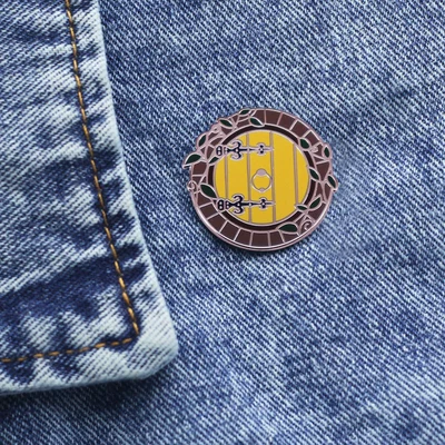 Badge Accessories, Yaxa sancaqları