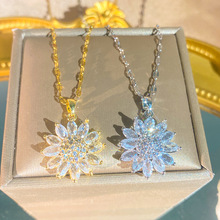 �羳�p�ݺ��A�НM�̫ꖻ���Ů�����OӋ���Ƕ�ʯ���տ��i���