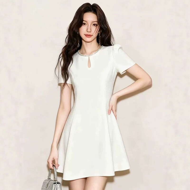 French-Style Short Dress for Women, Summer Light Luxury, Elegant Socialite Temperament, Diamond-Studded, Waist-Cinching, Slimming A-Line Gown