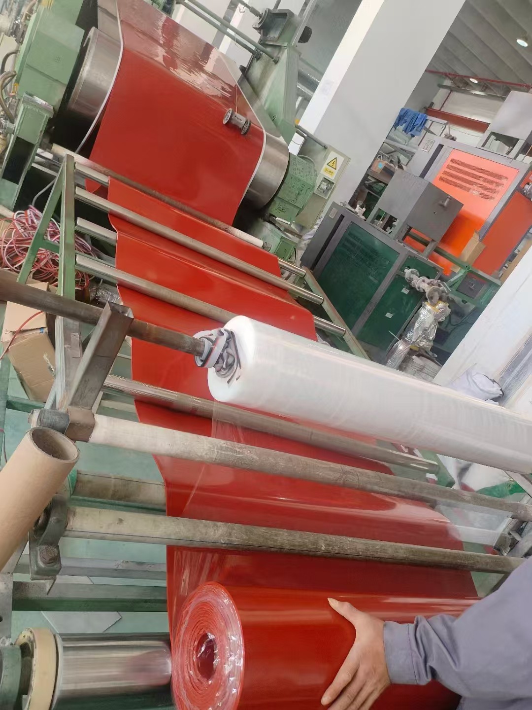 9408c813a34039836e96cb2f8818f3