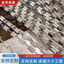 刀片刺绳防盗刺网热镀锌滚笼式防护网监狱围墙倒刺网镀锌刺丝厂家