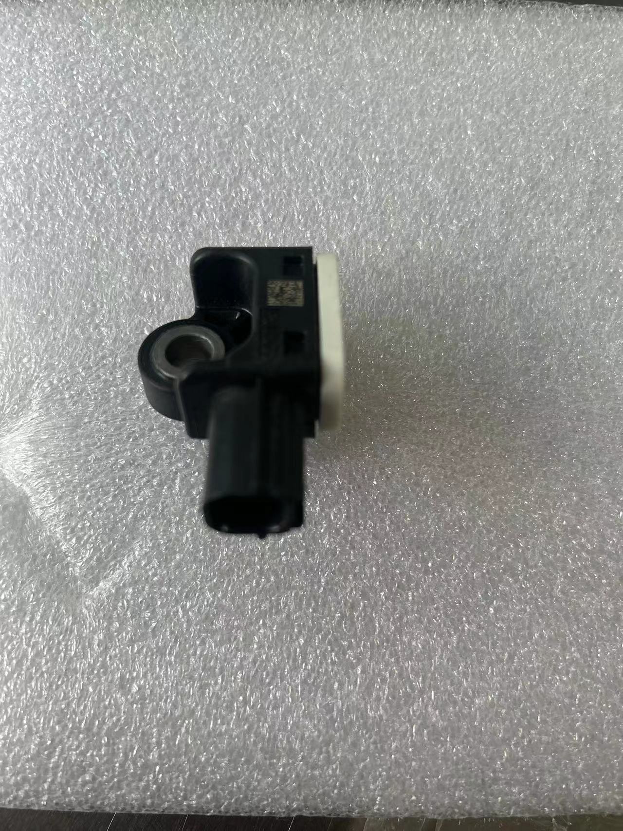 For Ford Mondeo Focus Escape Crash Sensor CM5T-14B006AA