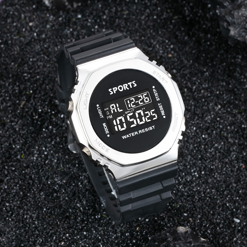 Moda para estudiantes masculinos y femeninos, reloj electrónico de alarma de cronometraje deportivo al aire libre, fábrica de relojes electrónicos luminosos multifuncionales al por mayor