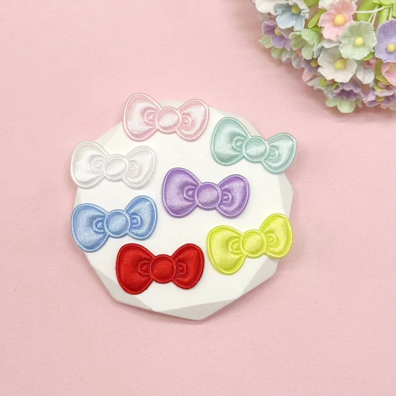 リボンかわいい女の子アクセサリー DIY 子供の手作り痛バッグ痛ボード素材服手袋スカーフ素材