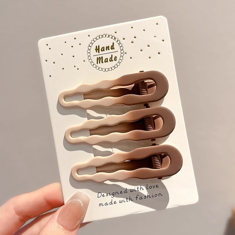 Gradiente curry broche broche de hueso de pescado gota de agua estrella de cinco puntas estilo broche broche simple de alto nivel broche de cabeza