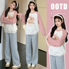 孕妇上衣秋2025新款拼接休闲中长款卫衣大码潮妈孕期穿搭秋季套装