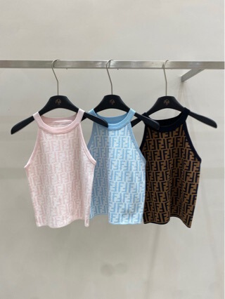 Nanyou Quality Brand with Full Letter Print, Niche Trendy Brand, Halter Neck Design, a Must-Have Item for Fashionistas Nanyou Quality Brand with Full Letter Print, Niche Trendy Brand, Halter Neck Design, a Must-Have Item for Fashionistas