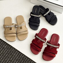 �W��վŮЬ26�ļ��r��荗lܛ��SƤ�A�^���e���m��һ�֎�ƽ����Ь