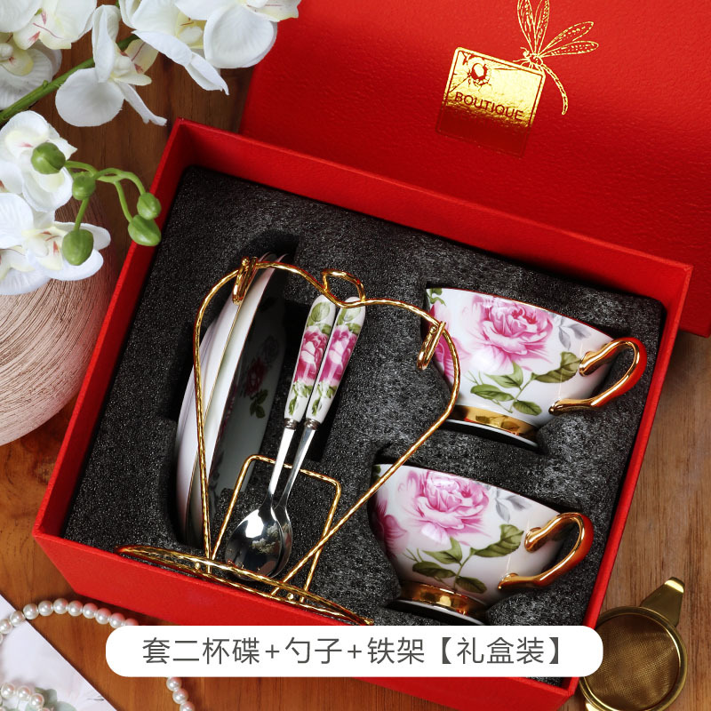 Estilo europeo de lujo ligero hueso China taza de café y platillo traje británico juego de té de la tarde de alta gama exquisita taza caja de regalo al por mayor