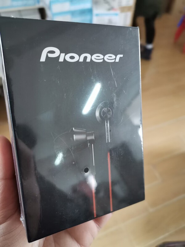 Pioneer Pioneer monitor headset earplugs in-ear HIFI heavy bass moving coil DJ rock ear-mounted headset
