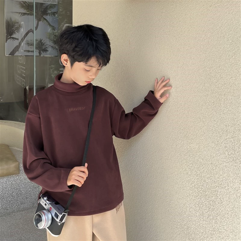  Velvet body-friendly down jacket for boys, children's keep warm demi-season T-shirt, western style, children's clothing
