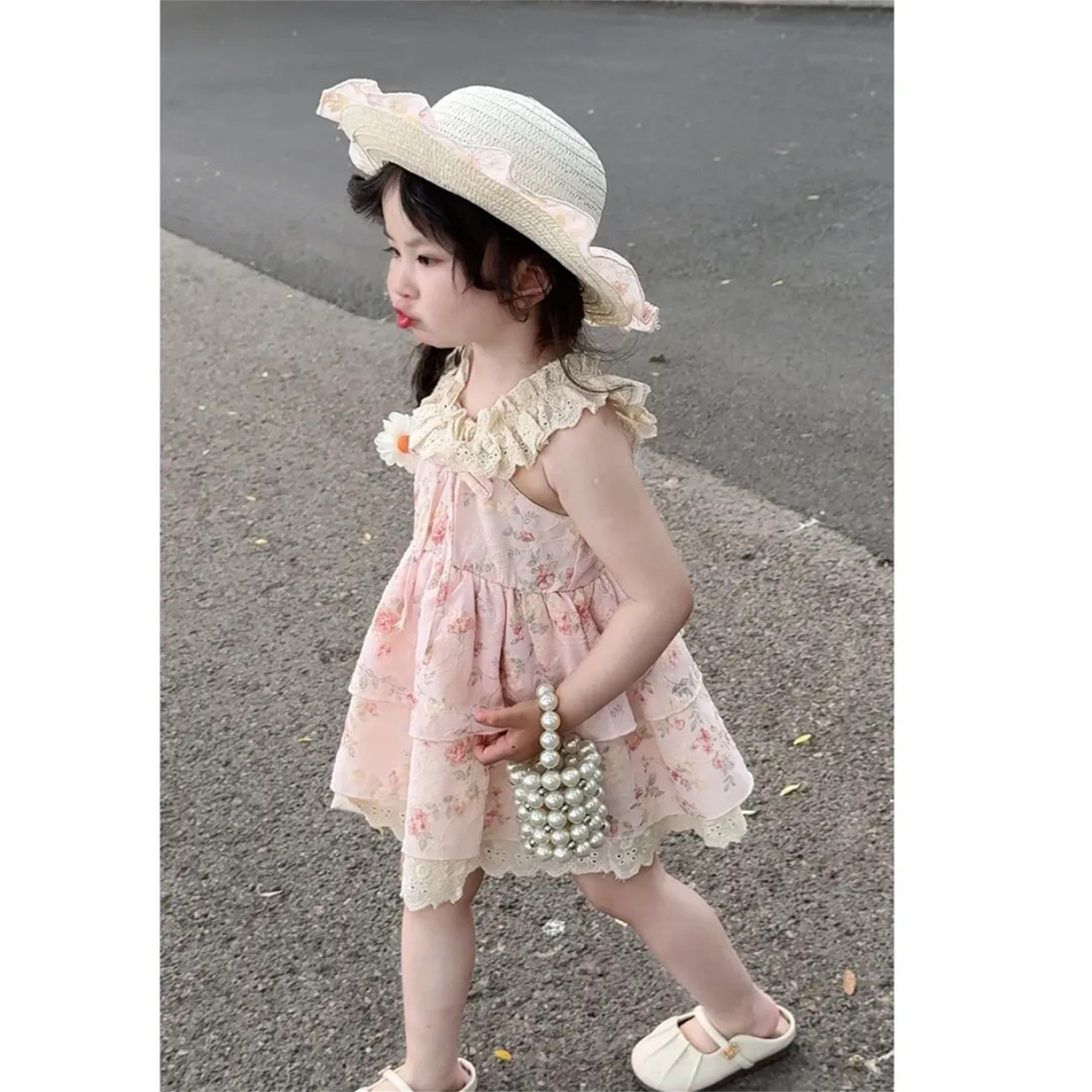 [Xianning Seven] Vestido floral de manga voladora dulce francés suave para niñas, cintura, princesa delgada, nuevo estilo de verano