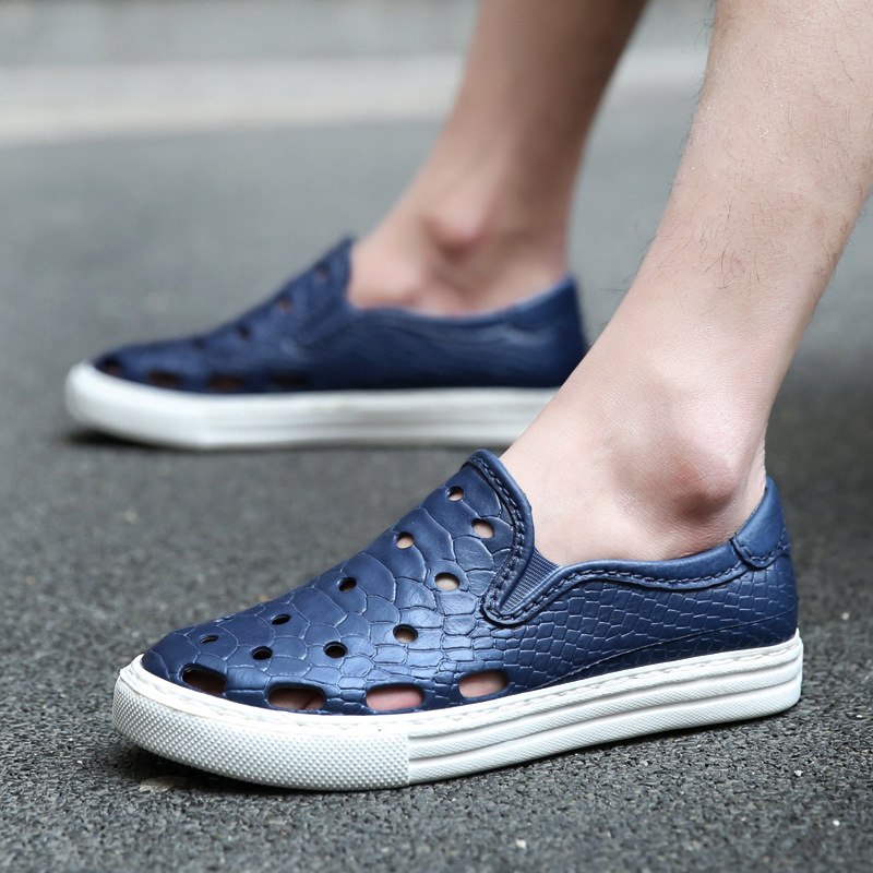 夏季新款韩版情侣凉拖男沙滩洞洞鞋男士透气拖鞋男防滑休闲凉鞋男