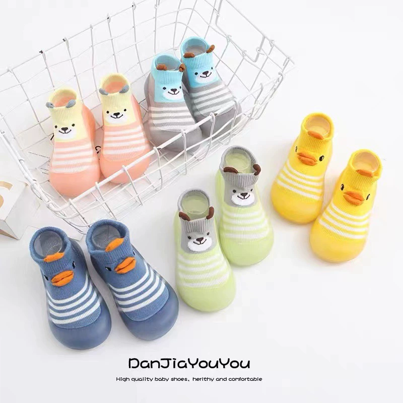 Новые весенне-осенние дышащие Нескользящие Дышащие носки для мальчиков и девочек, детские летние домашние и уличные туфли для малышей на мягкой резиновой подошве