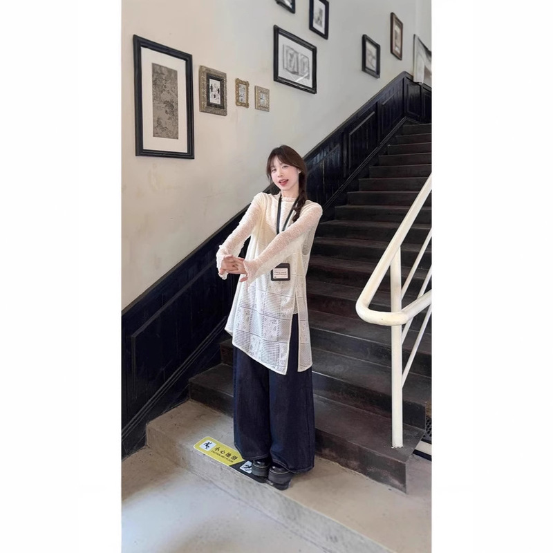 Mid-Length Slit Sleeveless Vest for Women Spring 2025 New Loose Slim Blouse Layered Lazy Versatile Top