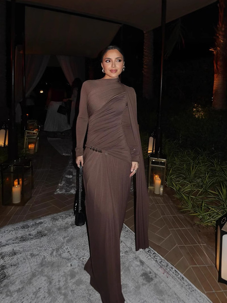 fashionable long-sleeve