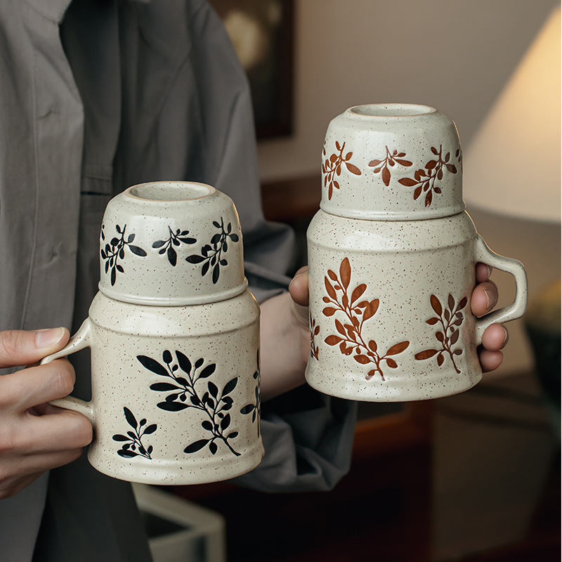 Suxin pintoresco tetera pequeña pintada a mano taza de pareja taza de té con tapa taza de agua de cerámica de alto valor con regalo a mano
