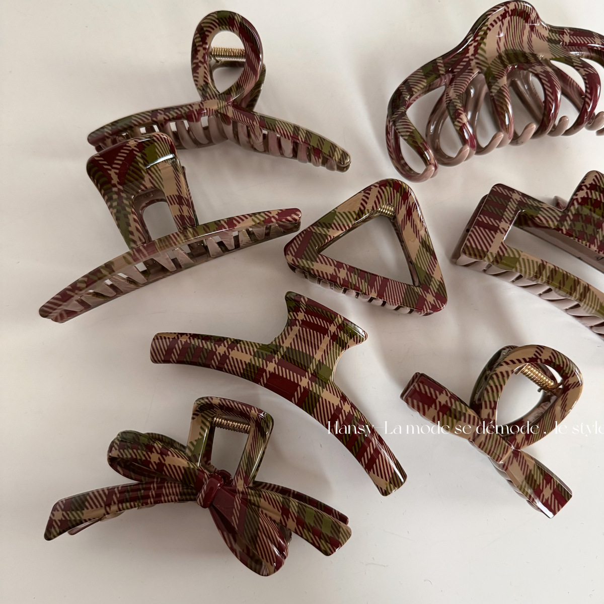 Christmas gift Light red green Christmas style grain grab clip high touch hair clip Temperament disc clip Shark clip hair accessories_voghion.com