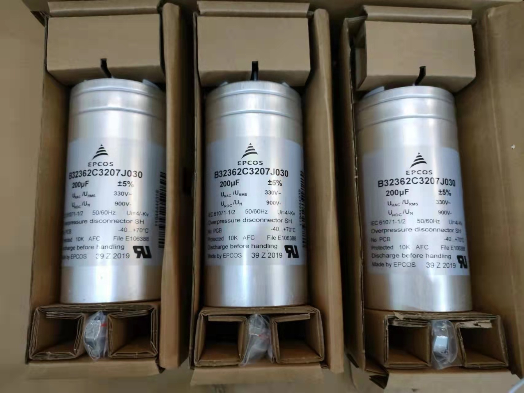 B32362C3207J030  爱普科斯薄膜电容器 现货供应 全新原装正品