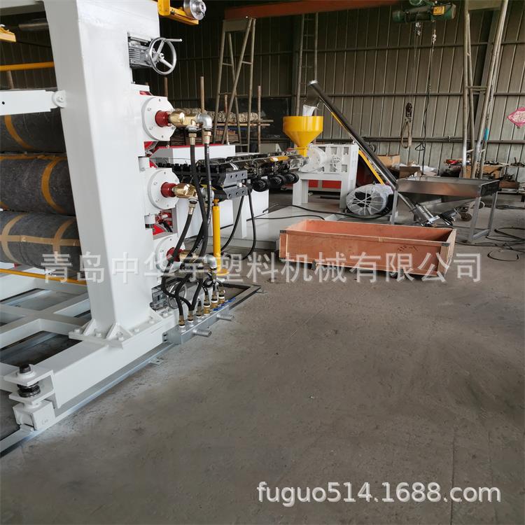 供应PVC塑料发泡板生产线 PVC建筑板材设备