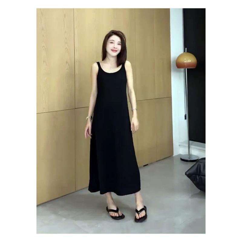 Spring and Summer New Style Camisole Dress, Plus Size, Loose Fit, Versatile, Suitable for Outerwear or Layering, Over-The-Knee Long Dress Spring and Summer New Style Camisole Dress, Plus Size, Loose Fit, Versatile, Suitable for Outerwear or Layering, Over-The-Knee Long Dress