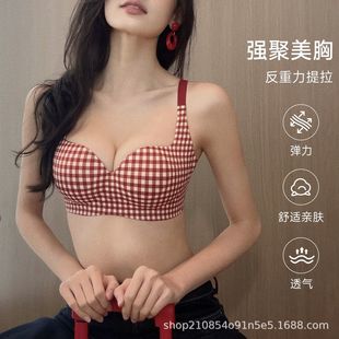 �tɫ����ŮС�ؾ۔n�o�Ȧ�Y�����ﱾ�������b�͹Ÿ��L����������