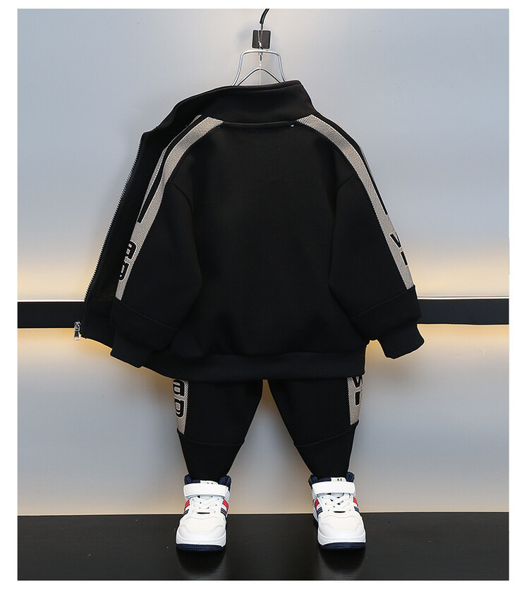 Jungen-Cardigan-Band 2024 Frühling und Herbst Neues cooles modisches Zweiteiler-Set für Kinder für den Kindersport_voghion.com