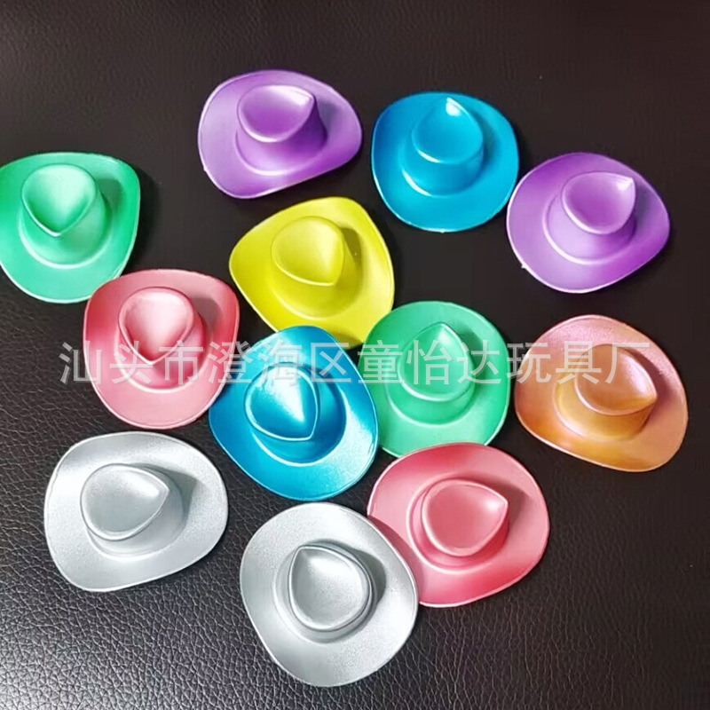Sombreros Minis Decorativos para Muñecas y Pato Amarillo