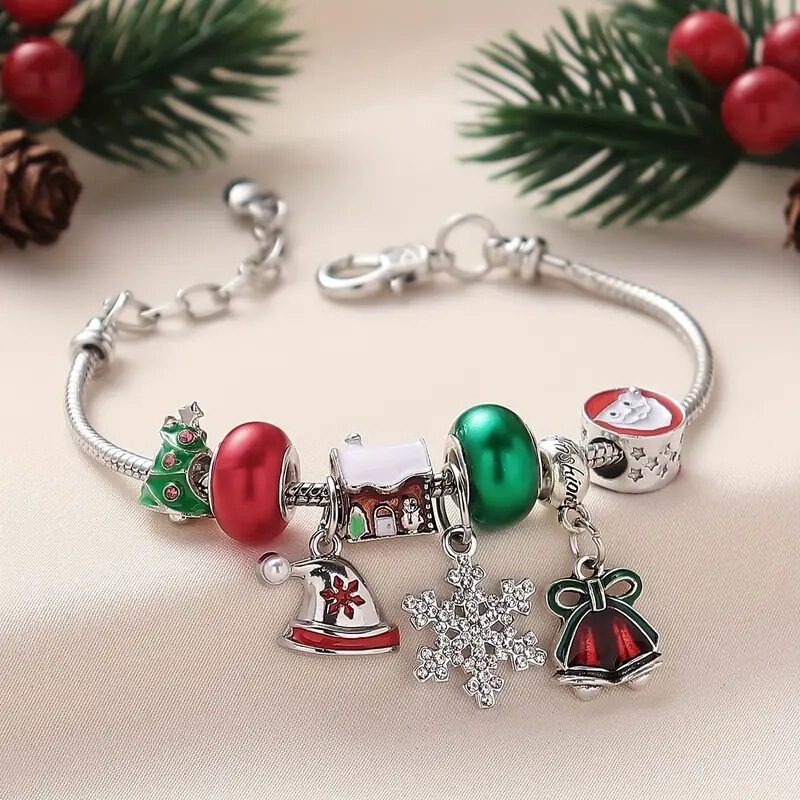 Christmas Elements Fashion Diamond Snowflake Santa Hat Bell Christmas Tree Charm Adjustable Detachable Bracelet