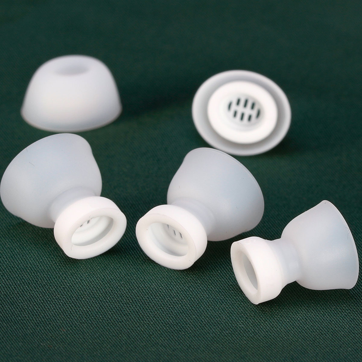 O1CN01BJahCF2KO7bRY7yyx_!!2212