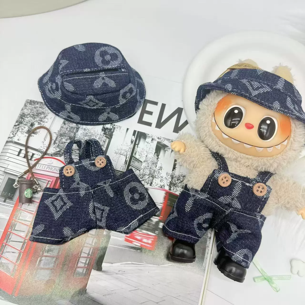 一二三代Labubu衣服挂件拉布布坐坐娃衣背带裤套装潮流爆款渔夫帽