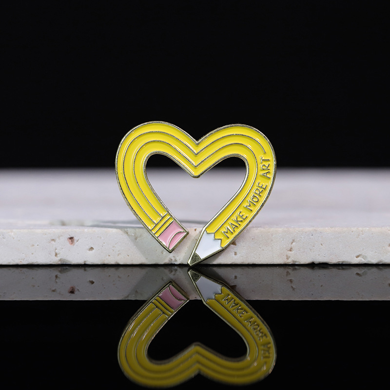 All Seasons Season Simple Style Pin Heart Shape Pencil Alloy Stoving Varnish Unisex Brooches