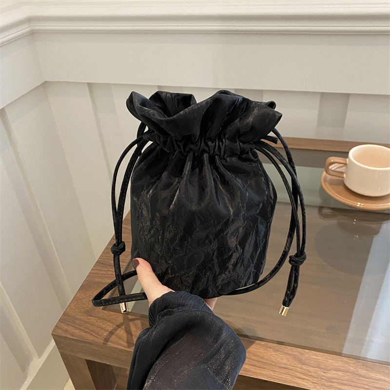 Solid Color Stylish Small Bag Women's 2024 New Korean-style All-match Ins Bucket Bag Fashionable Shoulder Crossbody Bag