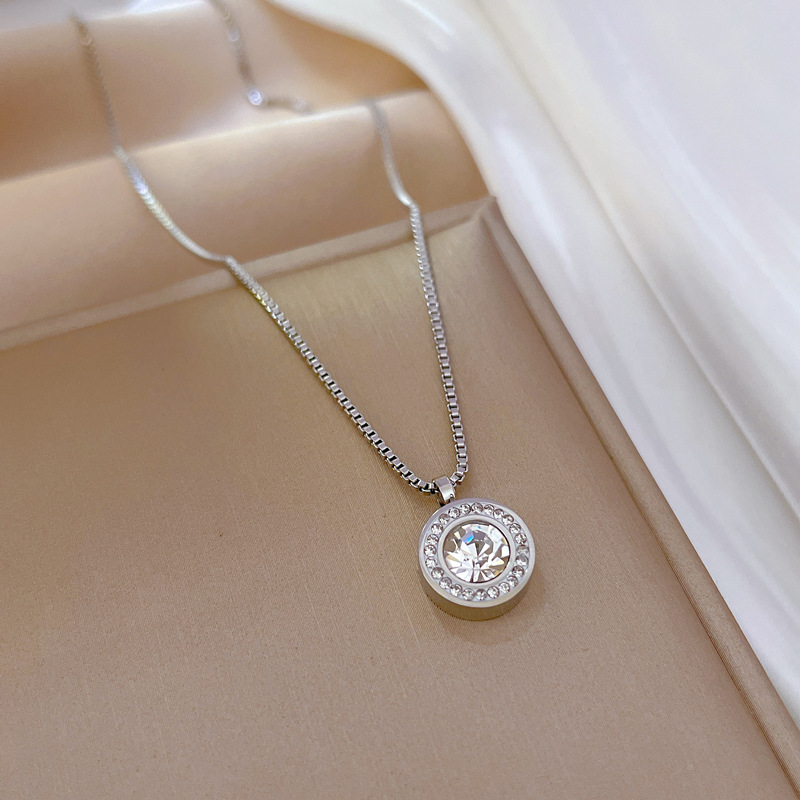 Pendant Necklace Classification 304 Stainless Steel Chain Material box chain Chain Type 1 Piece Quantity 304 Stainless Steel Vacuum Plating Zircon Round Casual Simple Style Box Chain Pendant Necklace For Women'S