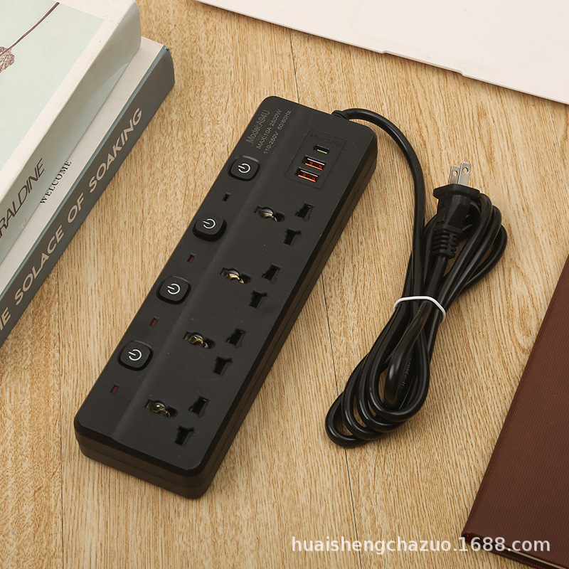 2USB+1PD充电4WAY黑白开关红色指示灯安全门可选颜色英标欧标美标