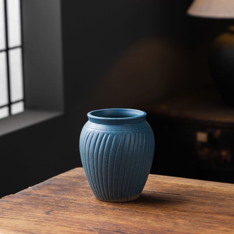 Succulent Flowerpot Ceramic Imitation Stone Breathable Porous Creative Simple Shape Retro Stoneware Home Desktop Decoration Succulent Flowerpot Ceramic Imitation Stone Breathable Porous Creative Simple Shape Retro Stoneware Home Desktop Decoration