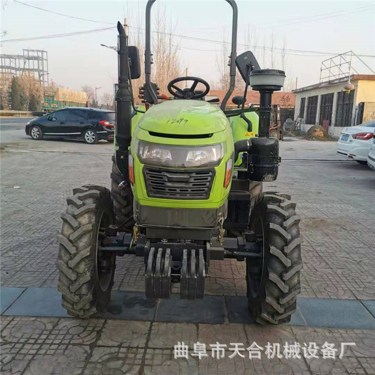 新款704中型拖拉机大后桥8+8梭式换挡两组液压输出前后配重