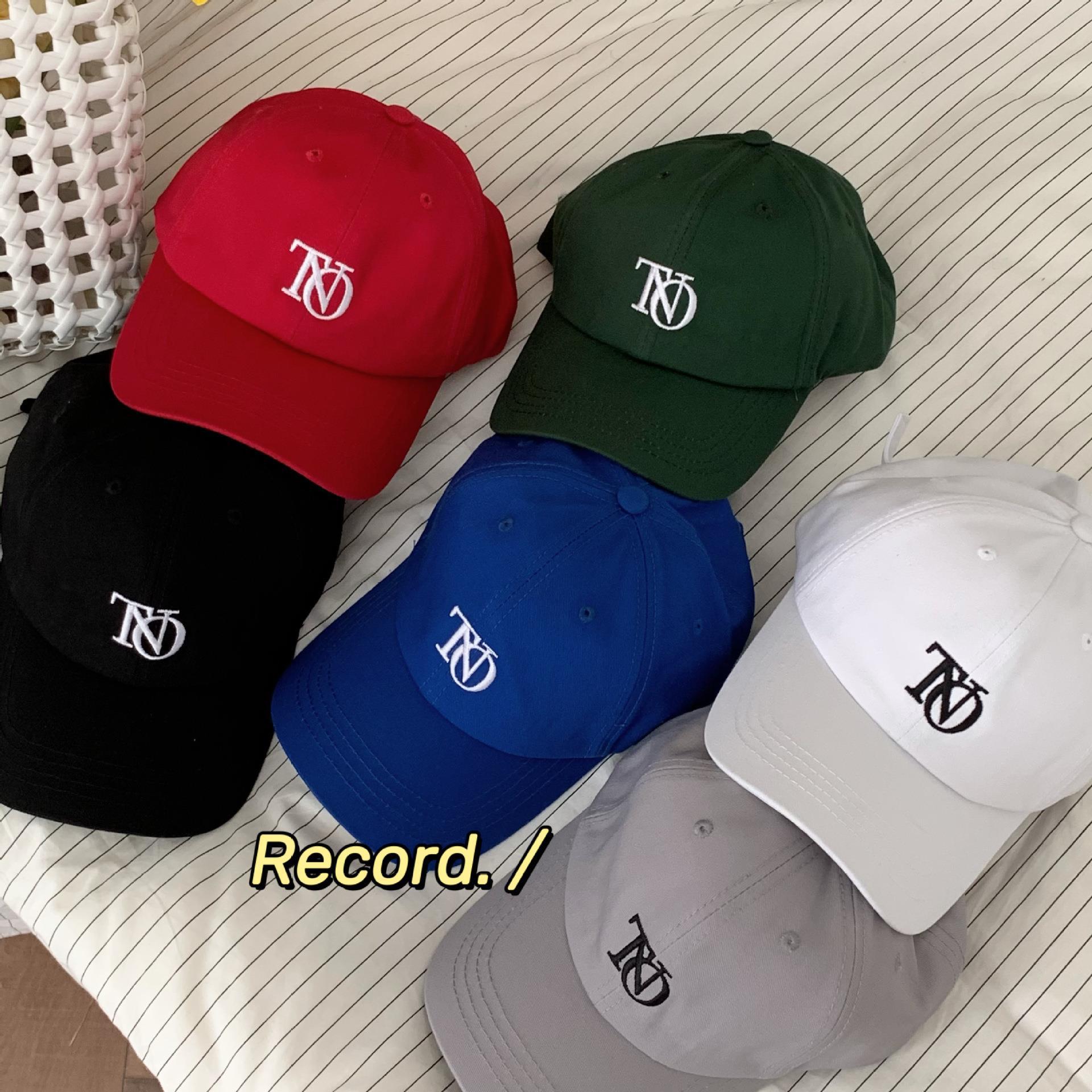 Autumn baseball cap for men and women