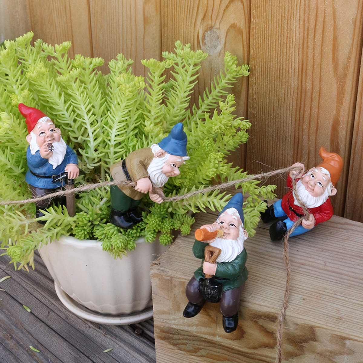  resin garden dwarf four dwarf room climbing rope outdoor garden dwarf decoration 