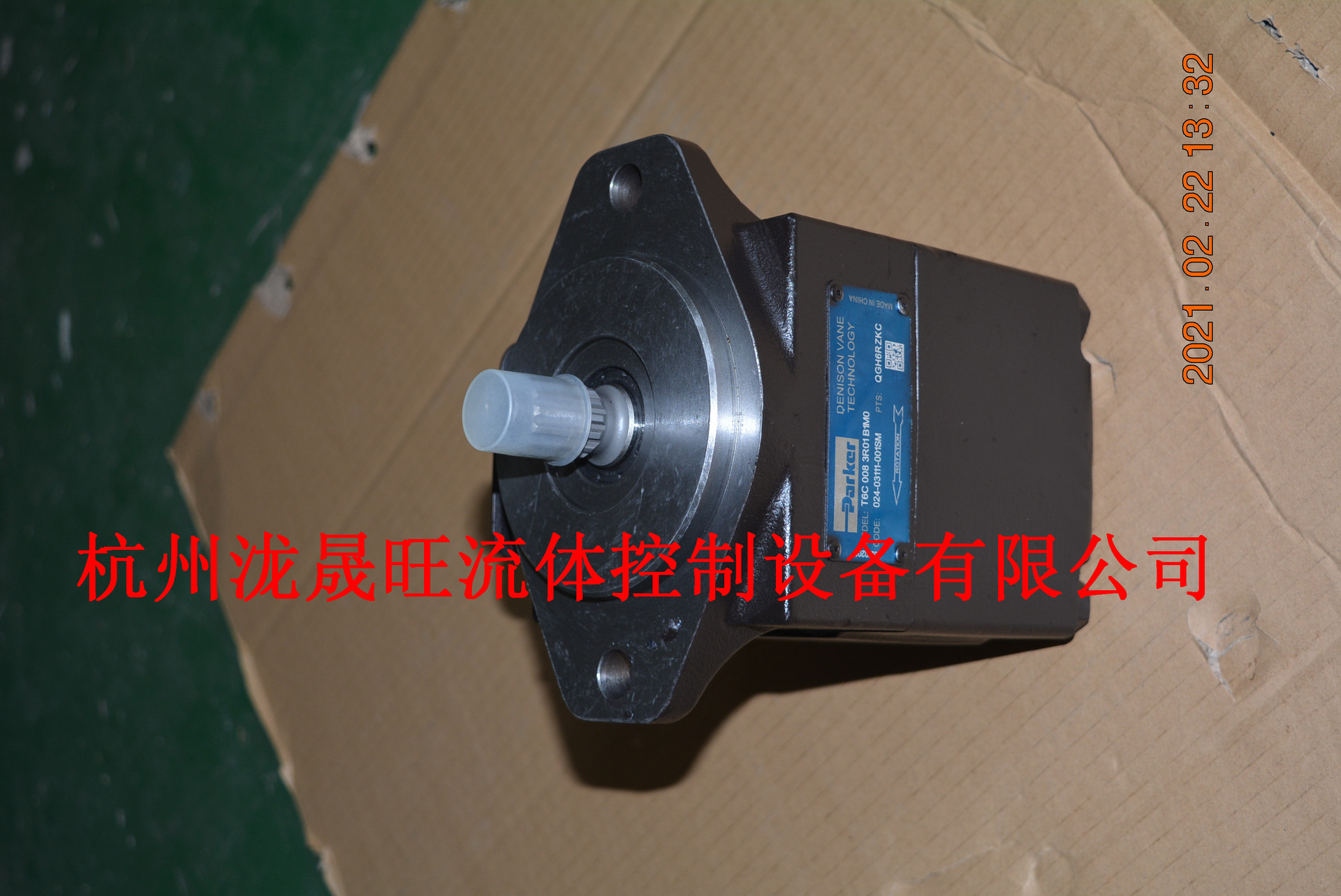 特价供应(派克)Parker高压叶片泵T6C-008-3R01-B1M0